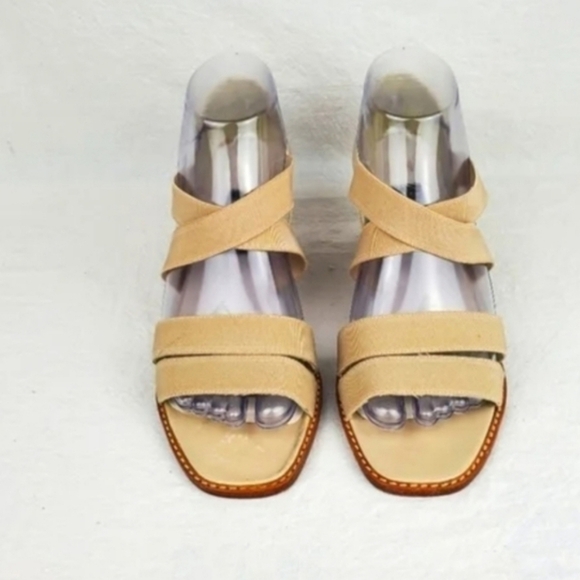 Stuart Weitzman cream strapy heel sandals leather sole size 7.5 - Picture 2 of 11